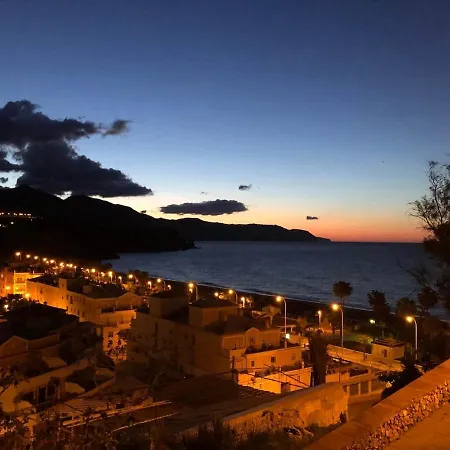 Sb Miami19, Parador, *