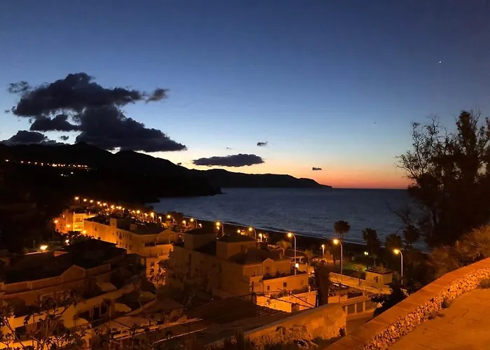 Sb Miami19, Parador, *